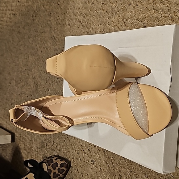 Nude Heeled Sandal - Picture 4 of 4
